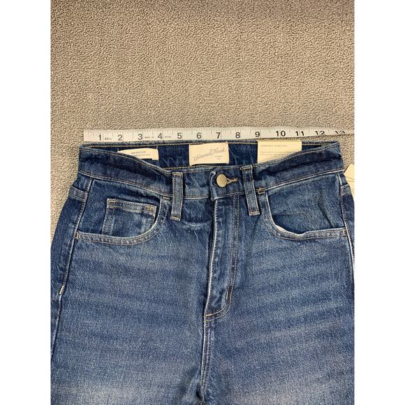 NWT Universal Thread Jeans High Rise Flare Medium Wash Size 2 Short - Picture 5 of 8